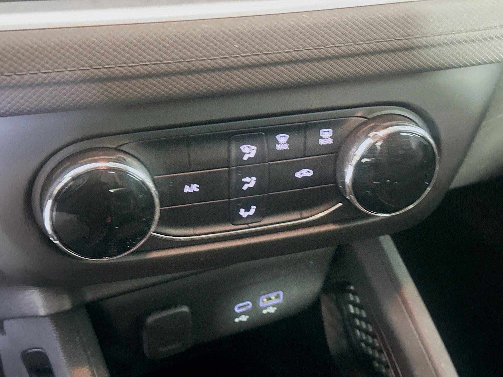 Used 2024 Chevrolet TrailBlazer LS FWD image 22