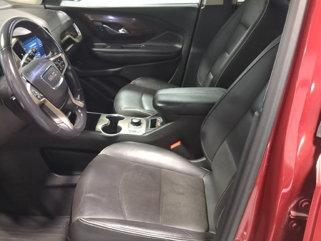 Used 2018 GMC Terrain Denali w/ Comfort Package FWD image 20