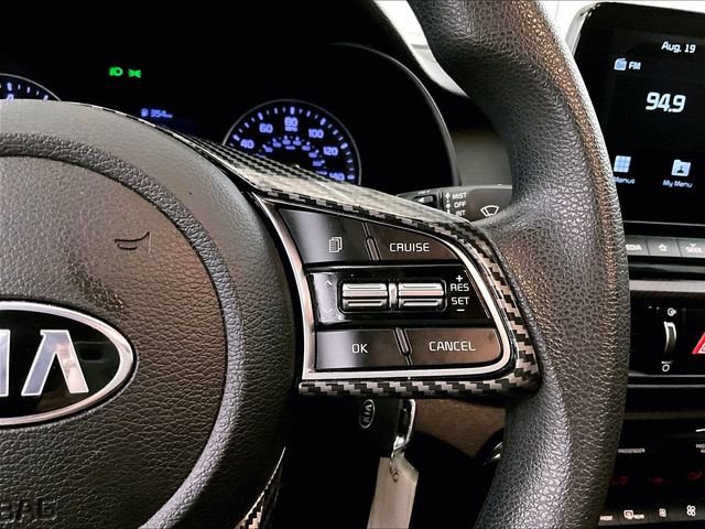 Used 2019 Kia Forte LXS FWD image 18