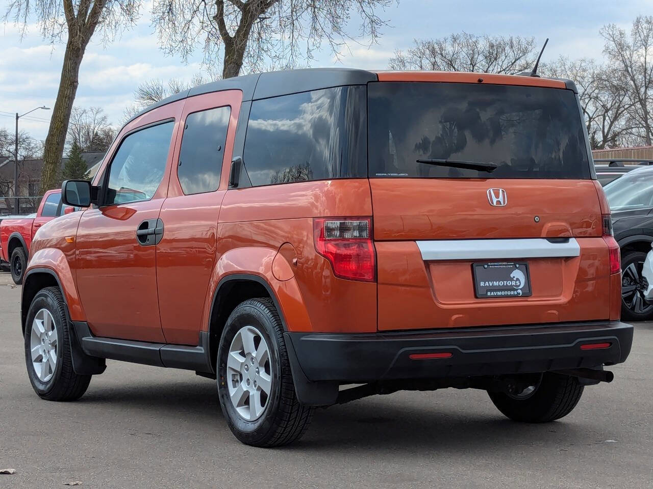 Used 2011 Honda Element EX image 9