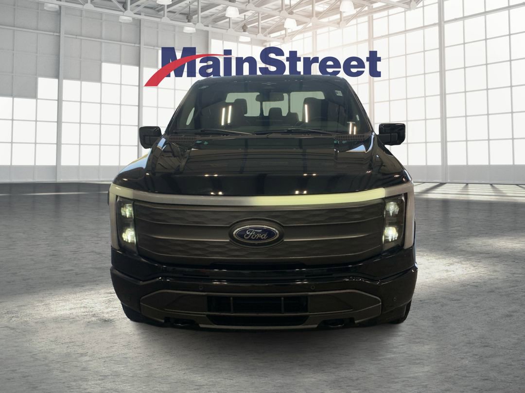 Used 2023 Ford F150 Lightning Lariat w/ Equipment Group 511A High AWD/4WD image 8