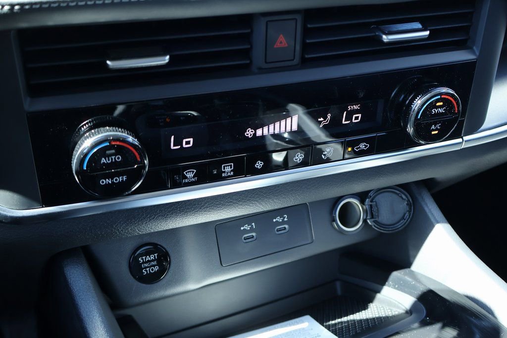 New 2026 Nissan Rogue SV image 12