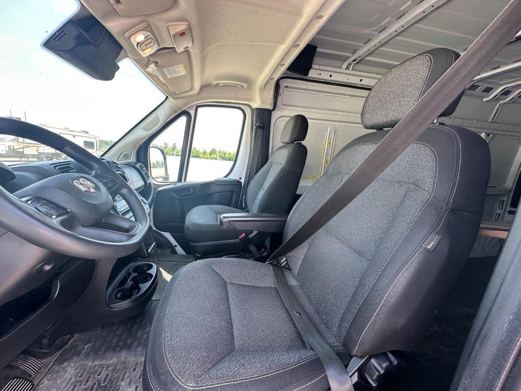 Used 2023 RAM ProMaster 2500 FWD image 8