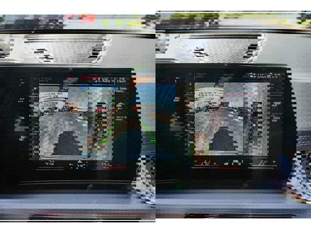 Used 2025 BMW X1 M35i w/ Premium Package image 16