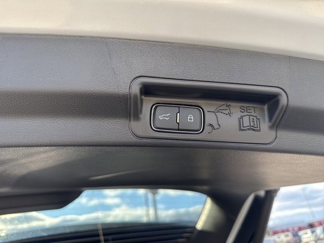 New 2026 Ford Explorer Tremor w/ Tremor Convenience Package image 13