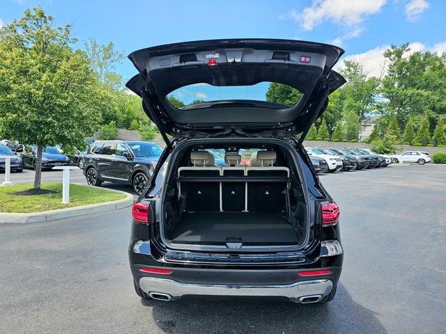 New 2026 Mercedes-Benz GLB 250 4MATIC image 9