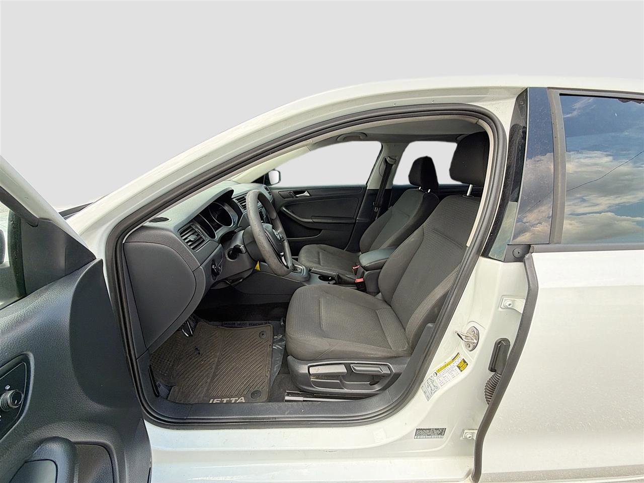 Used 2016 Volkswagen Jetta S image 21