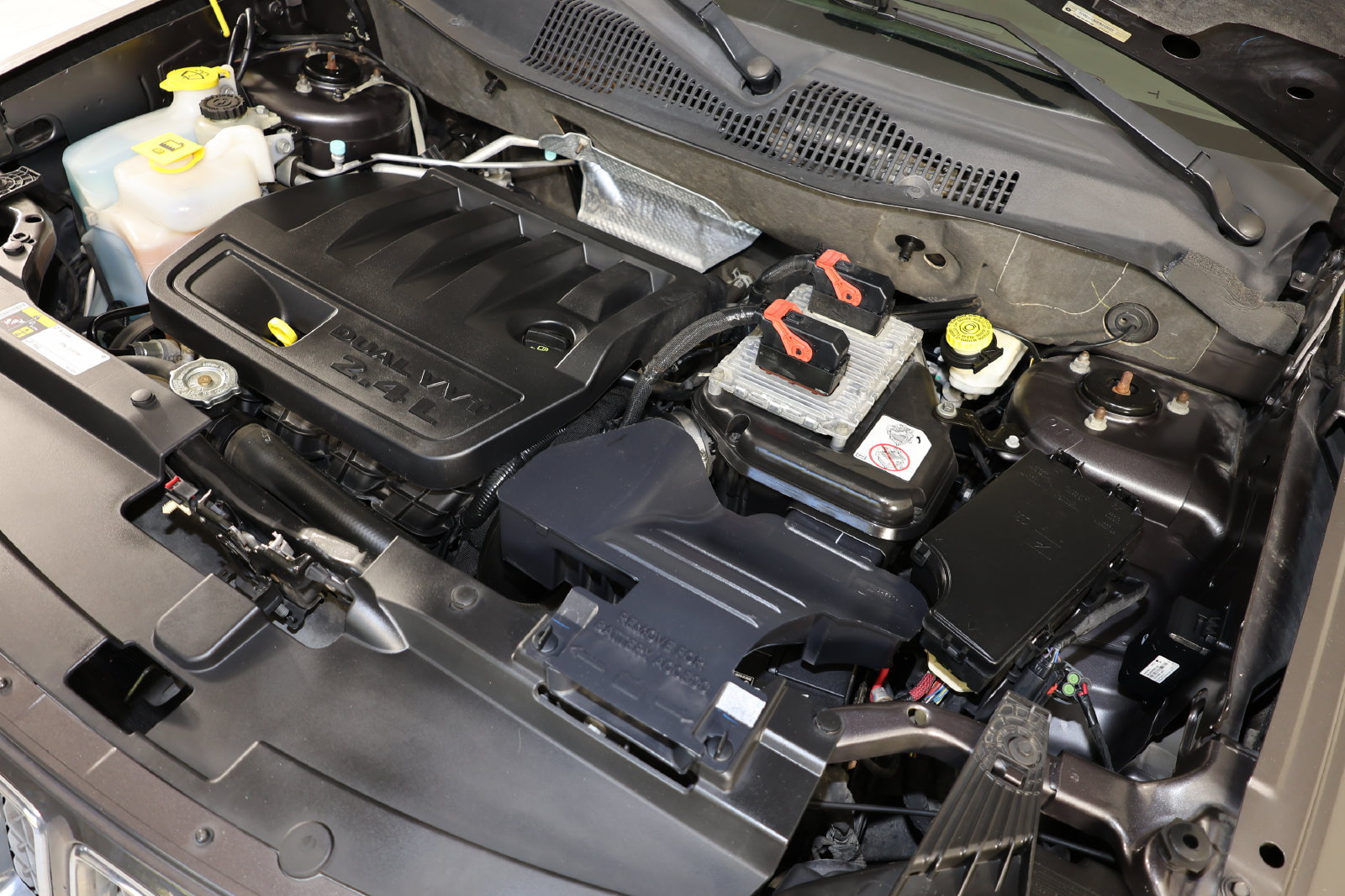 Used 2015 Jeep Compass Latitude w/ Sun/Sound Group FWD image 31