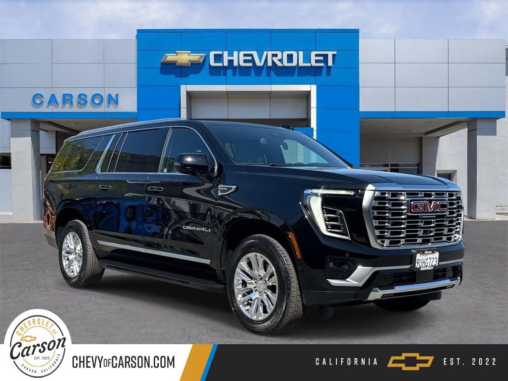 Used 2025 GMC Yukon XL Denali AWD/4WD image 1