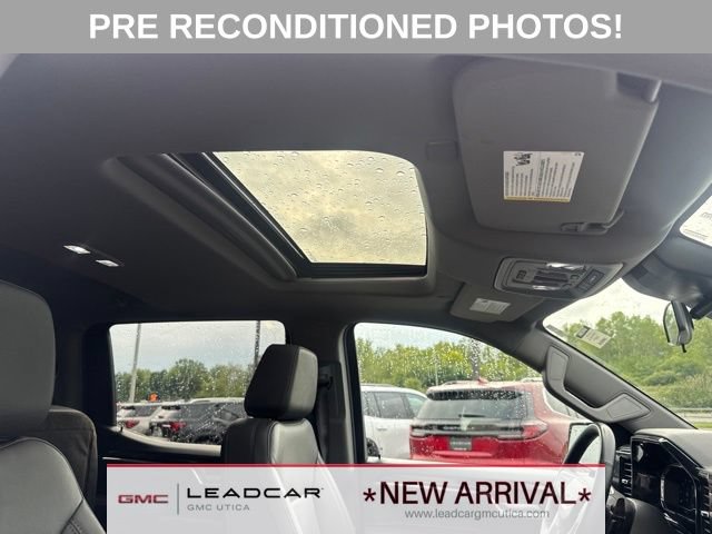 Used 2025 GMC Sierra 1500 Elevation w/ Elevation Premium Package AWD/4WD image 11