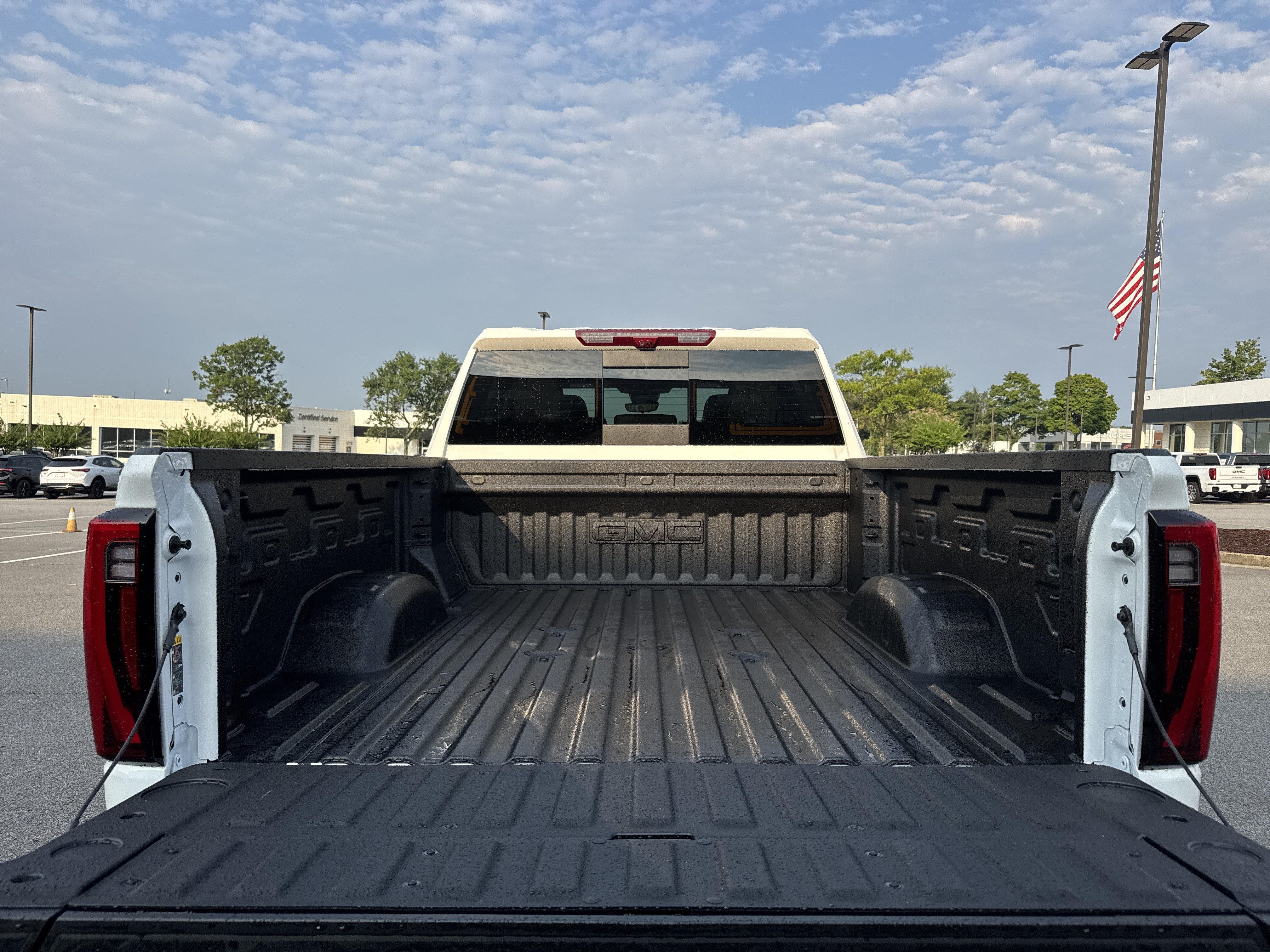 New 2026 GMC Sierra 2500 Denali w/ Denali Reserve Package AWD/4WD image 35