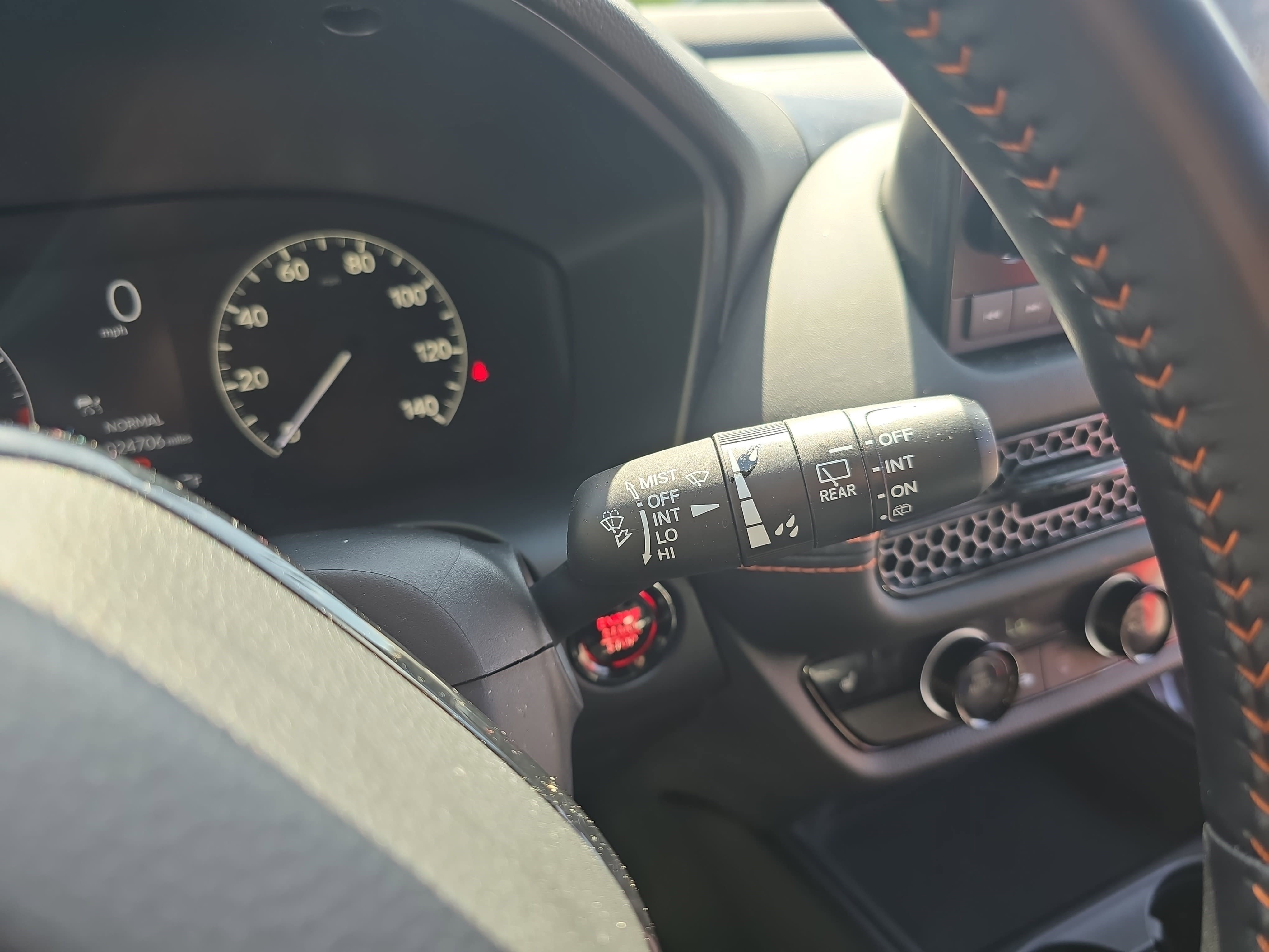 Used 2025 Honda HR-V Sport image 25