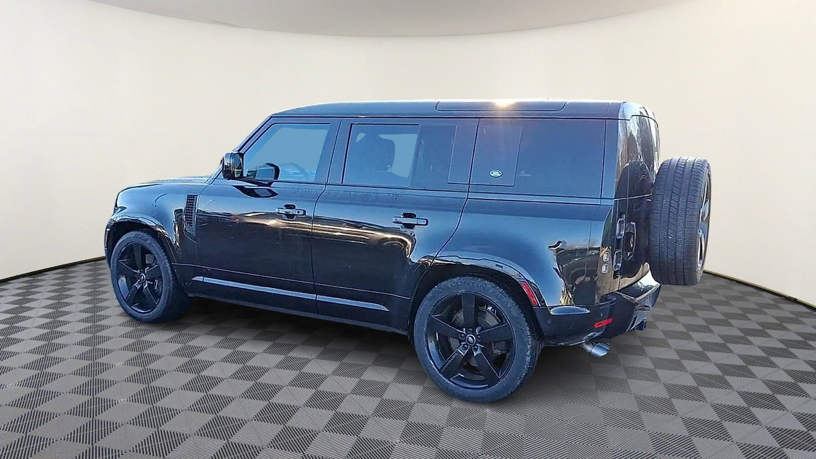 Certified 2023 Land Rover Defender 110 Carpathian Edition image 6