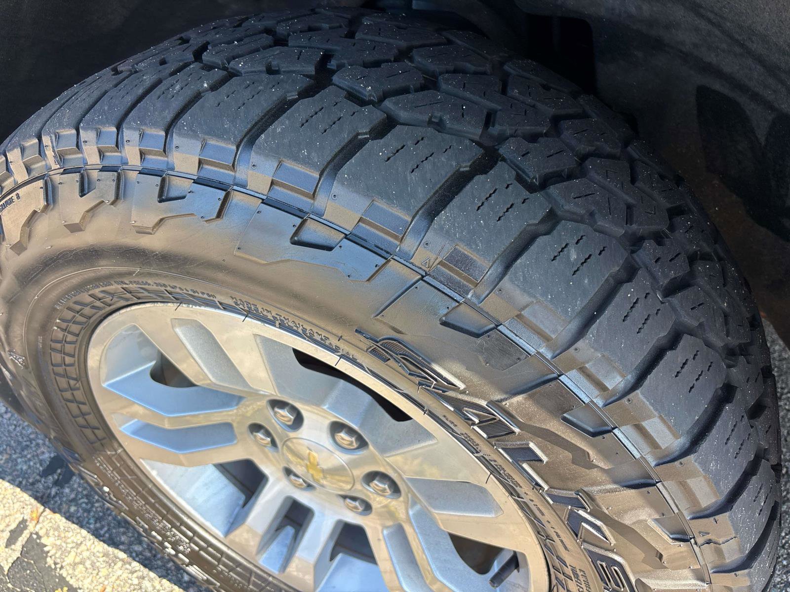 Used 2019 Chevrolet Tahoe LT image 7