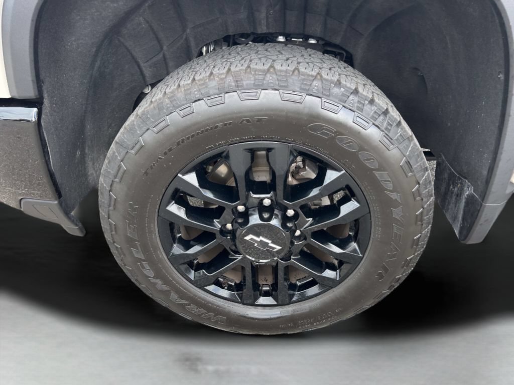 Used 2026 Chevrolet Silverado 2500 Custom w/ Custom Value Package AWD/4WD image 35