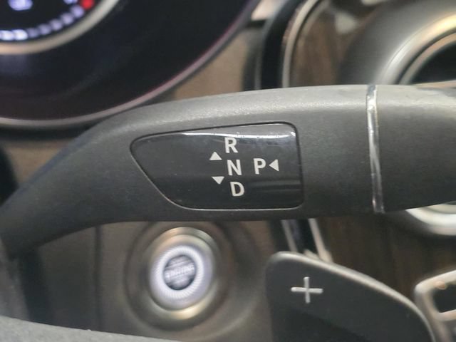 Used 2020 Mercedes-Benz GLC 300 image 12