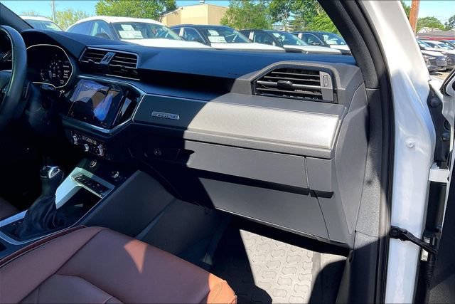 Certified 2023 Audi Q3 2.0T Premium Plus w/ Premium Plus Package AWD/4WD image 16