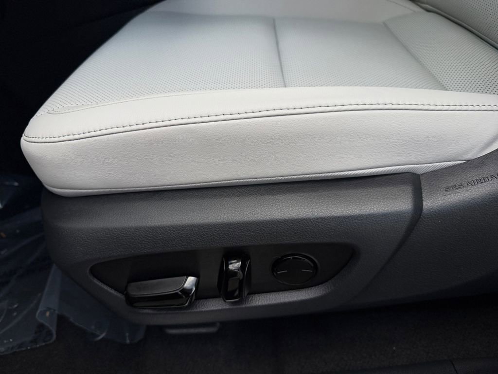 Certified 2026 Lexus RX 350 Premium w/ Accessory Package (P2) AWD/4WD image 16