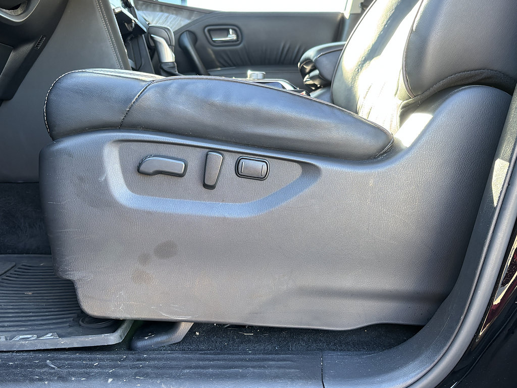 Used 2021 Nissan Armada Platinum RWD image 14