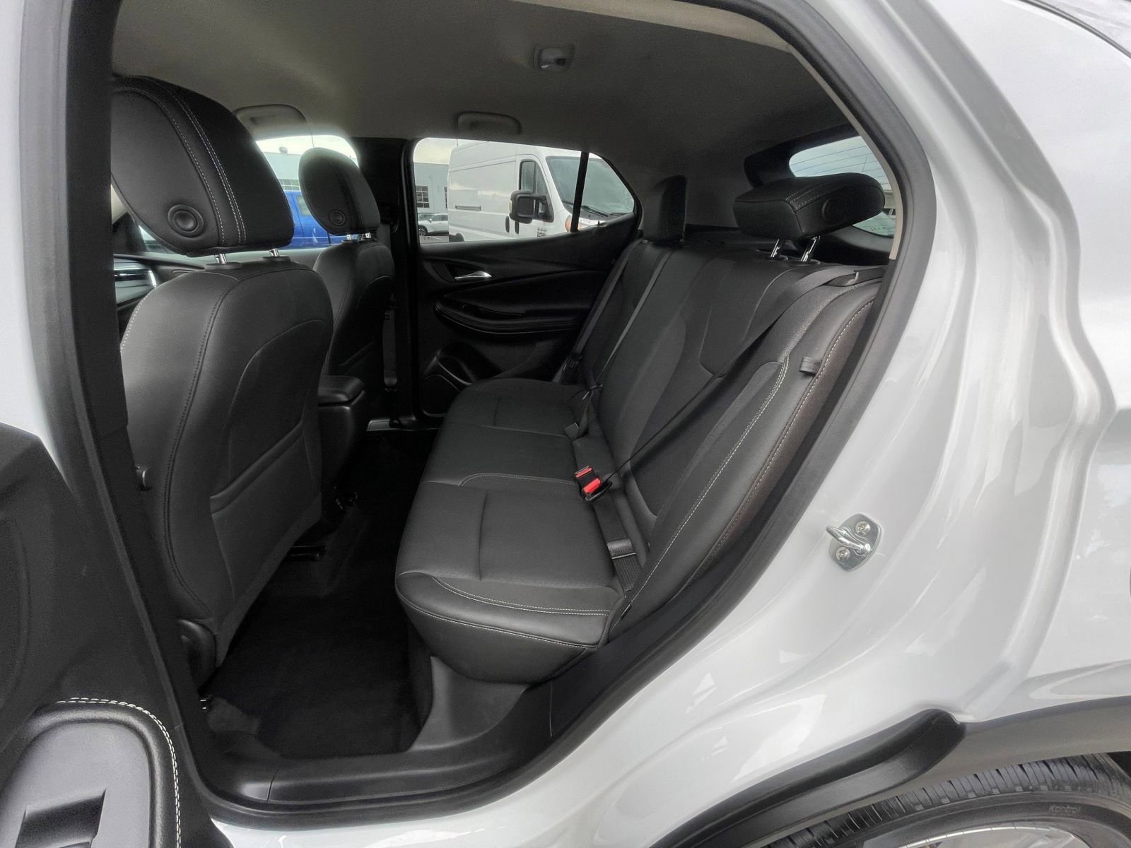 Used 2025 Buick Encore GX Preferred FWD image 27