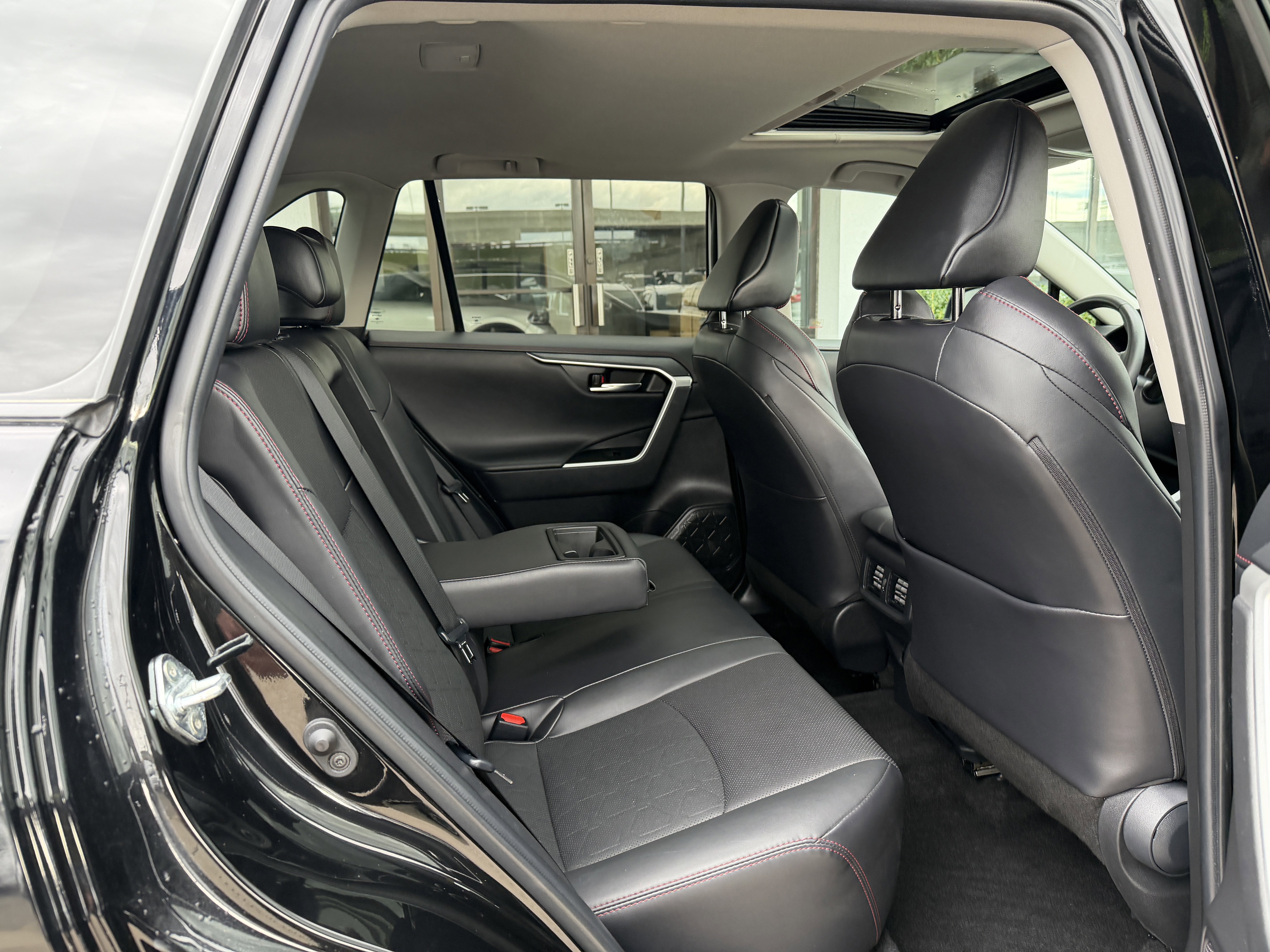 Used 2022 Toyota RAV4 TRD Off-Road image 24