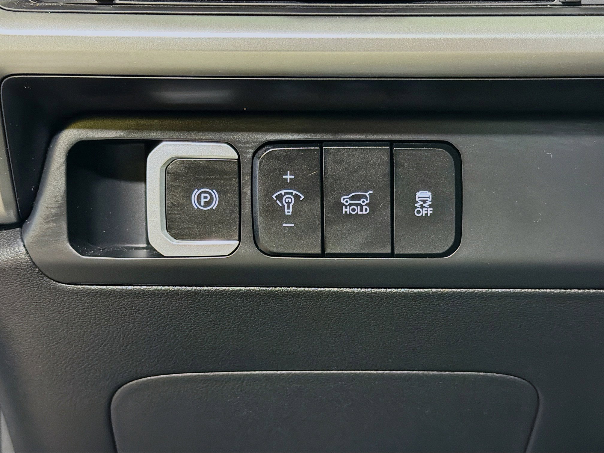 Used 2025 Hyundai Santa Fe SE AWD/4WD image 34