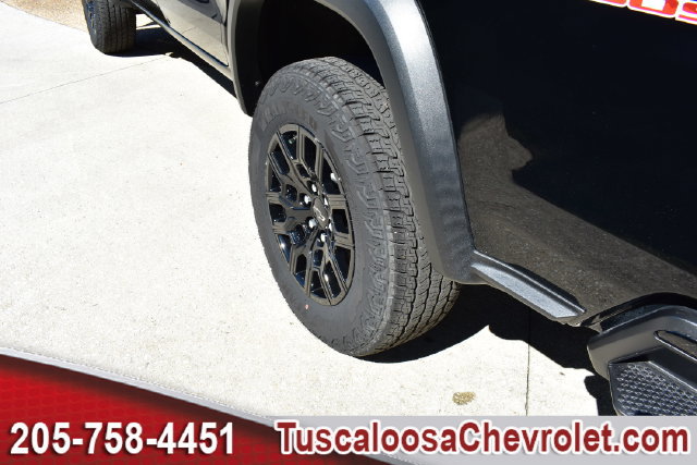 Certified 2024 Chevrolet Colorado Trail Boss w/ Advanced Trailering Package AWD/4WD image 16