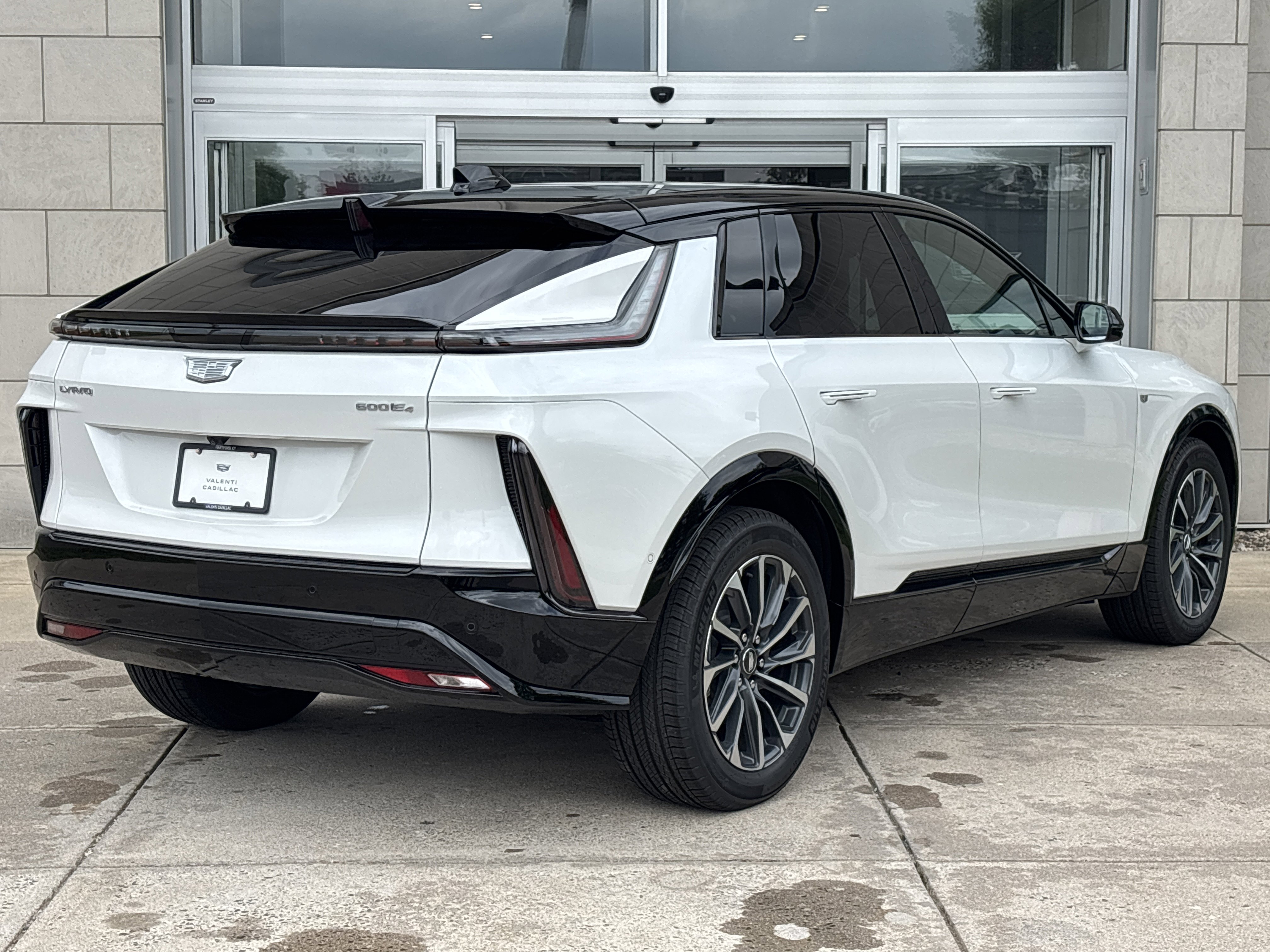 New 2025 Cadillac Lyriq Sport w/ LPO, Floor Liner Package image 5