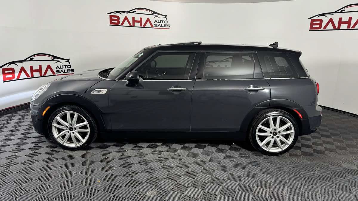 Used 2019 MINI Cooper Clubman S w/ Premium Package FWD image 4