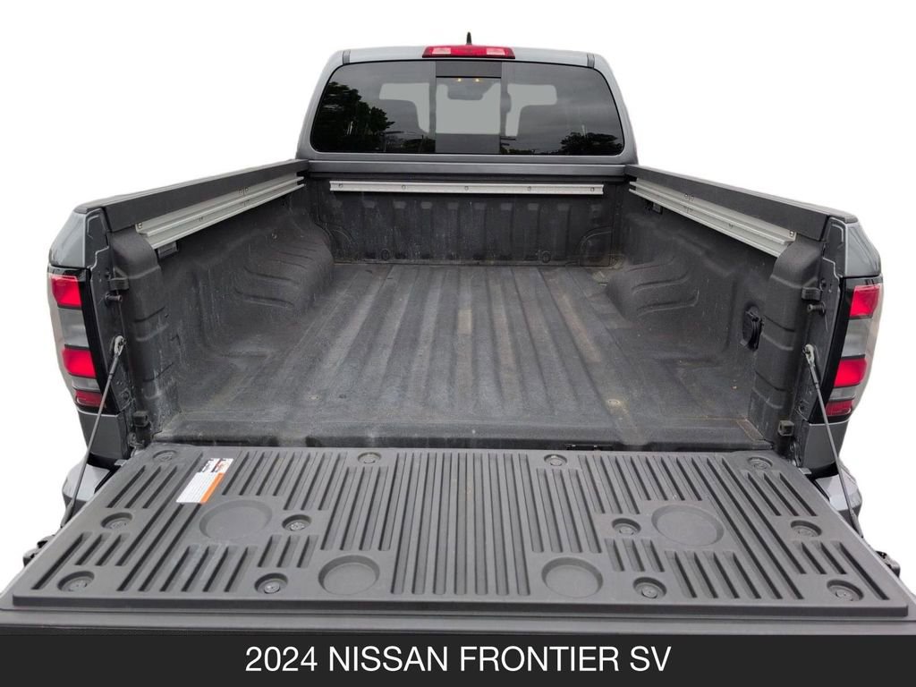 Used 2024 Nissan Frontier SV w/ SV Convenience Package RWD image 20