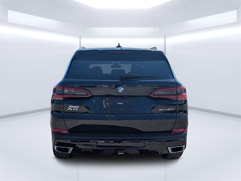 Used 2023 BMW X5 xDrive45e w/ Executive Package image 4