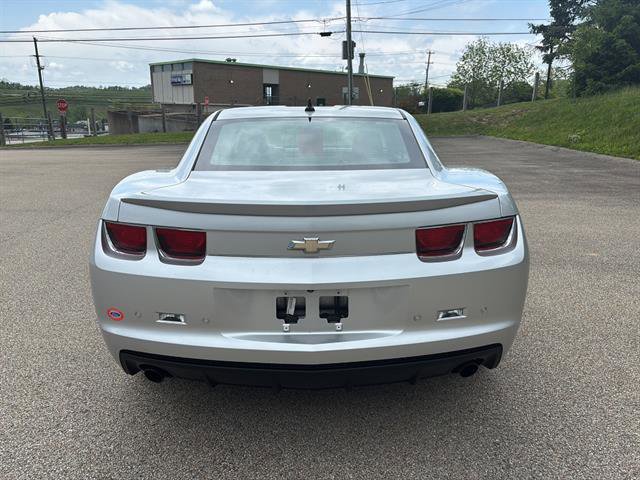Used 2013 Chevrolet Camaro LT w/ Rear Vision Package RWD image 3