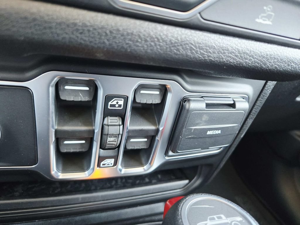 New 2026 Jeep Gladiator Sport AWD/4WD image 26