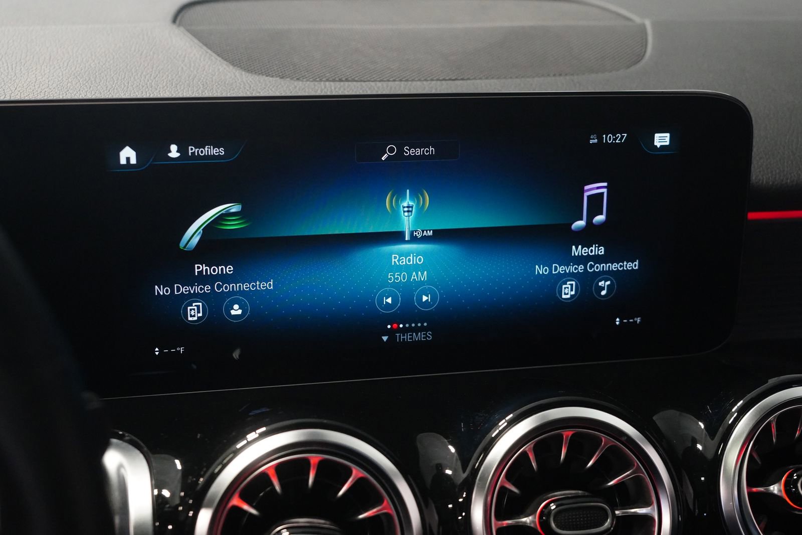 Used 2023 Mercedes-Benz GLB 250 4MATIC image 21