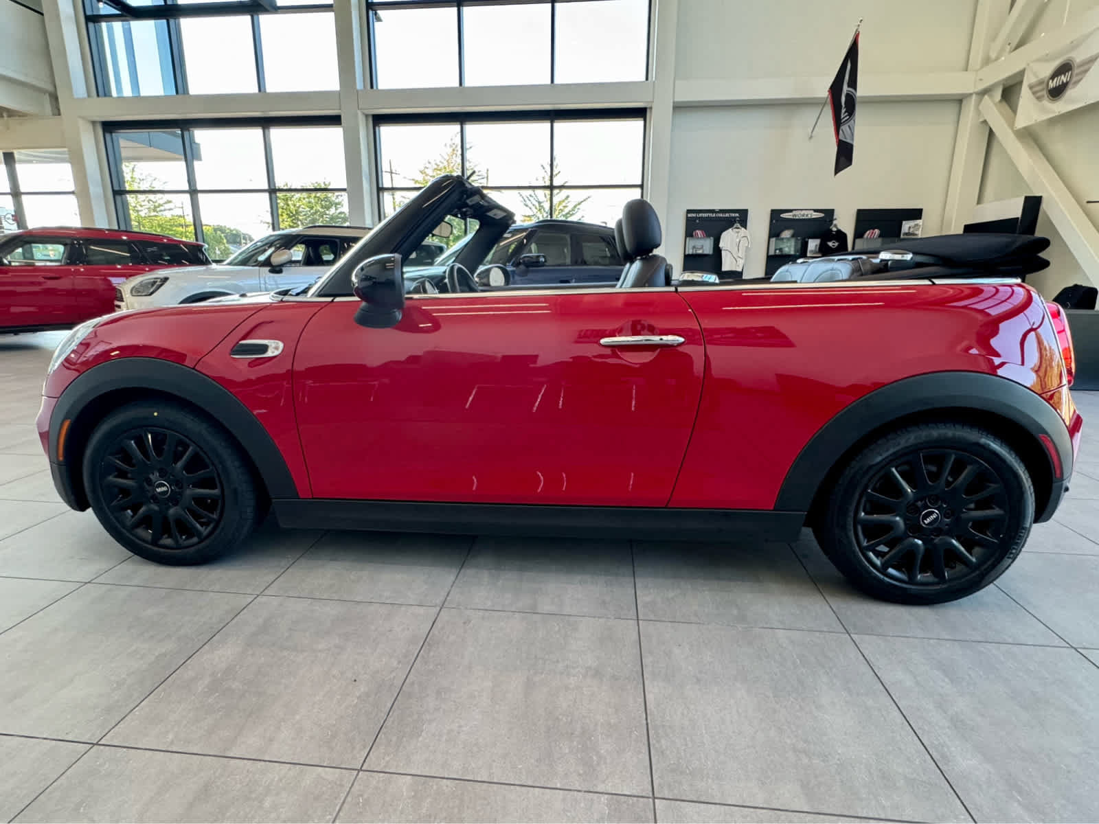 Used 2019 MINI Cooper Convertible FWD image 13