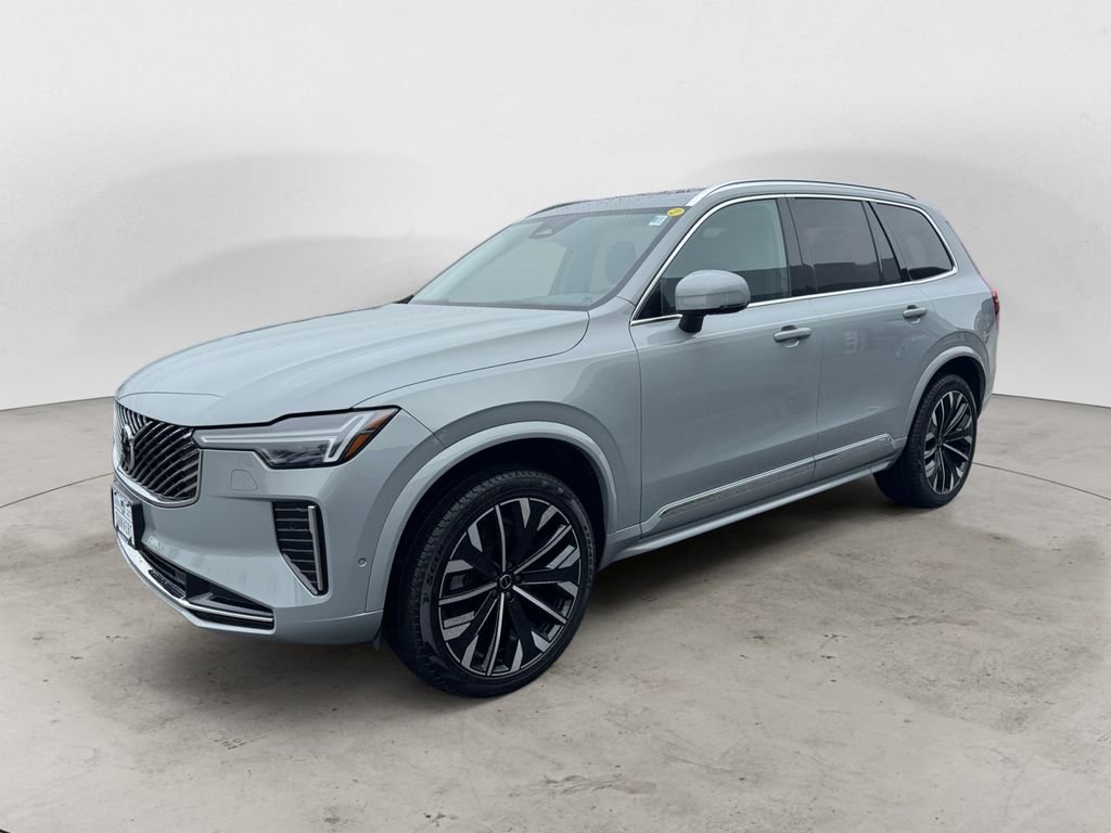 Certified 2025 Volvo XC90 B5 Plus AWD/4WD image 2