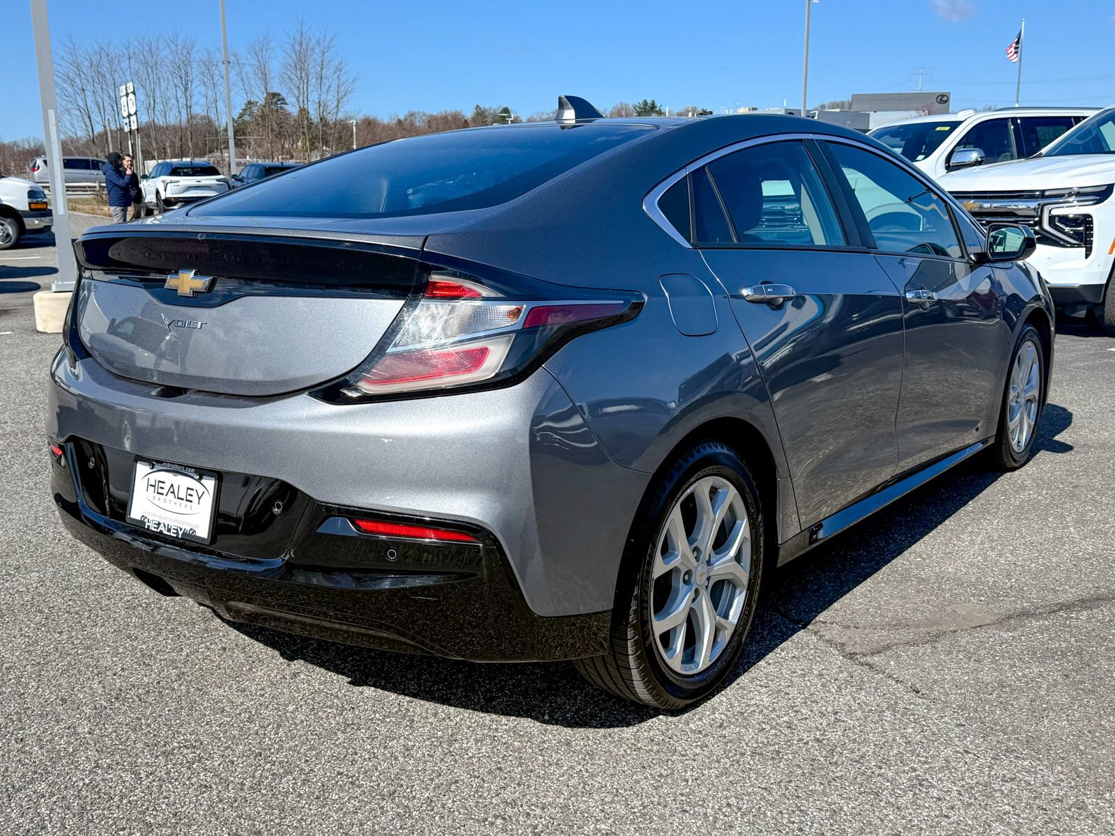 Certified 2018 Chevrolet Volt Premier w/ Driver Confidence Package image 7