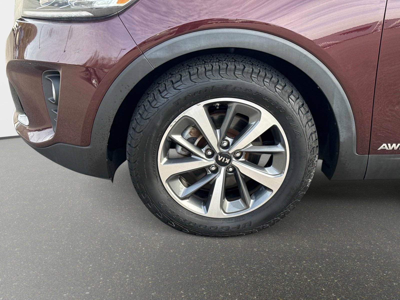 Used 2019 Kia Sorento EX image 12