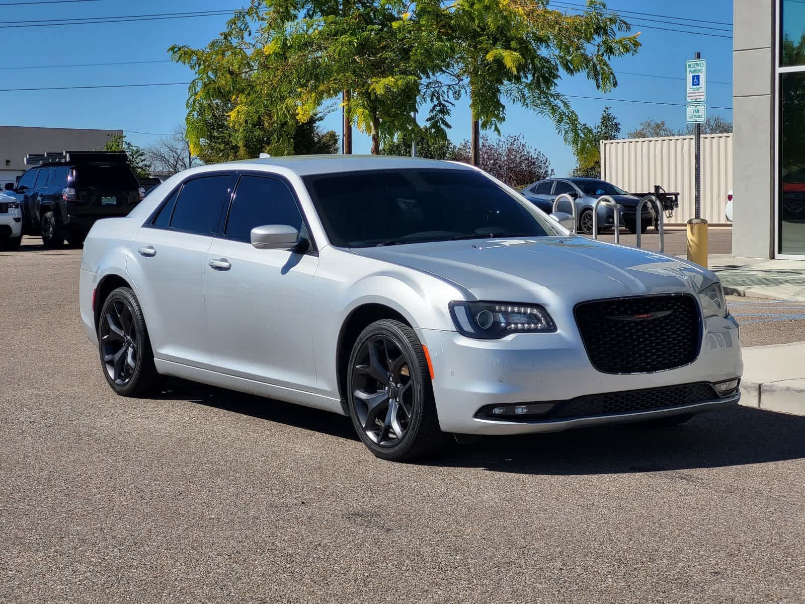 Used 2021 Chrysler 300 S RWD image 3