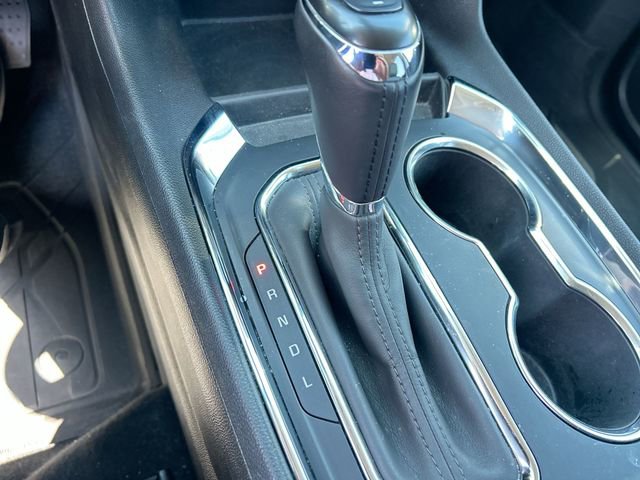 Used 2018 Chevrolet Traverse LT FWD image 24