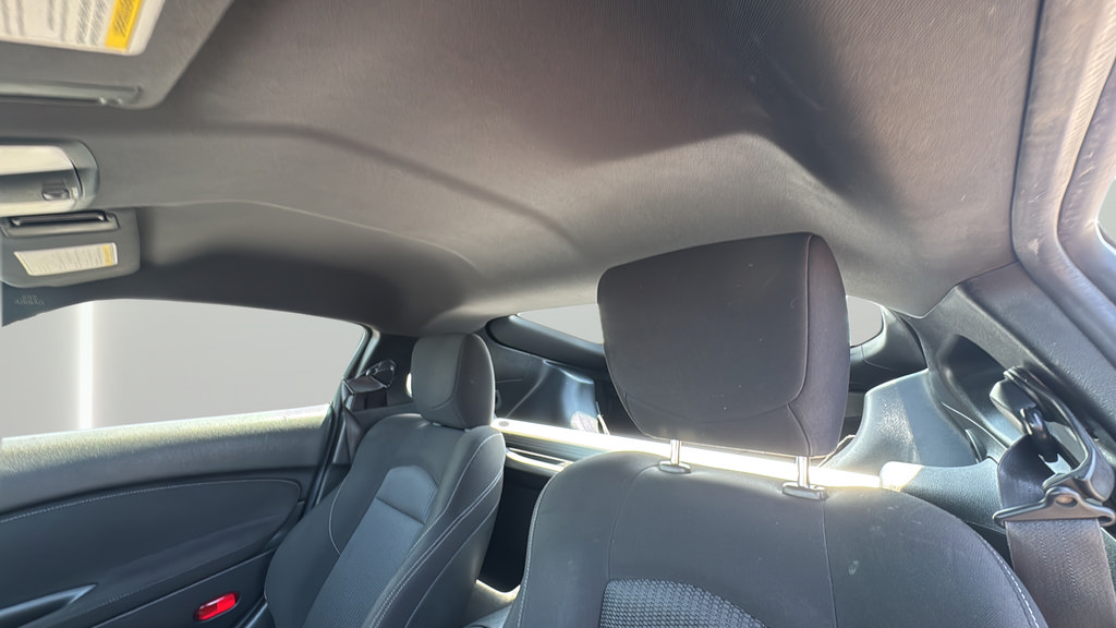 Used 2016 Nissan 370Z Coupe RWD image 32