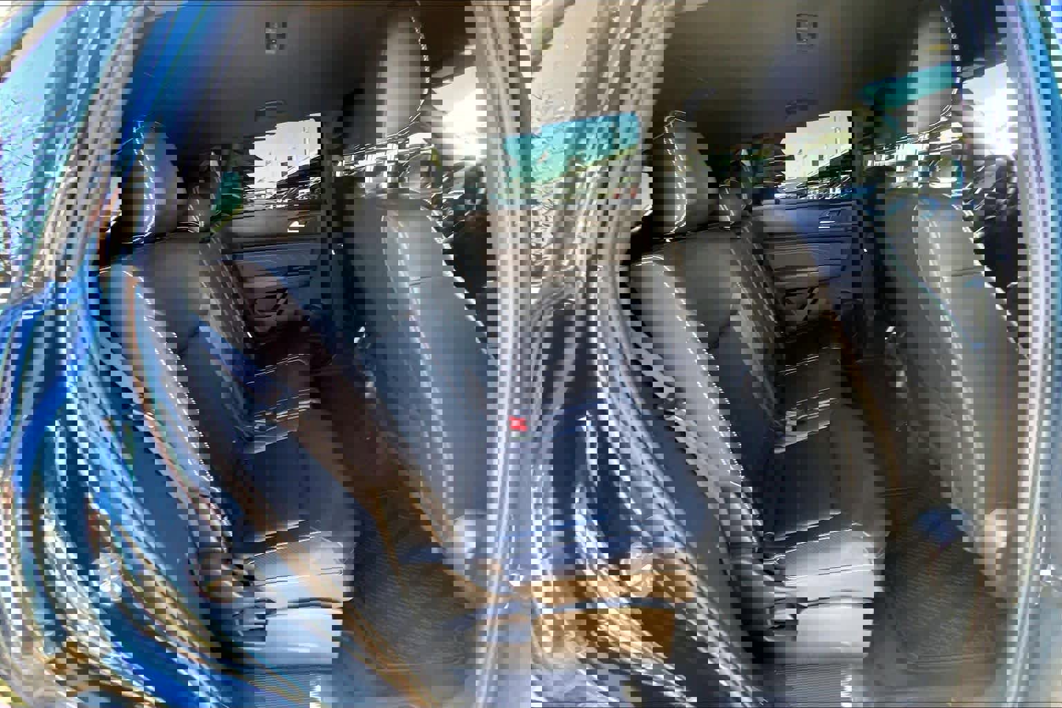 Used 2022 Volkswagen Atlas Cross Sport SE image 19