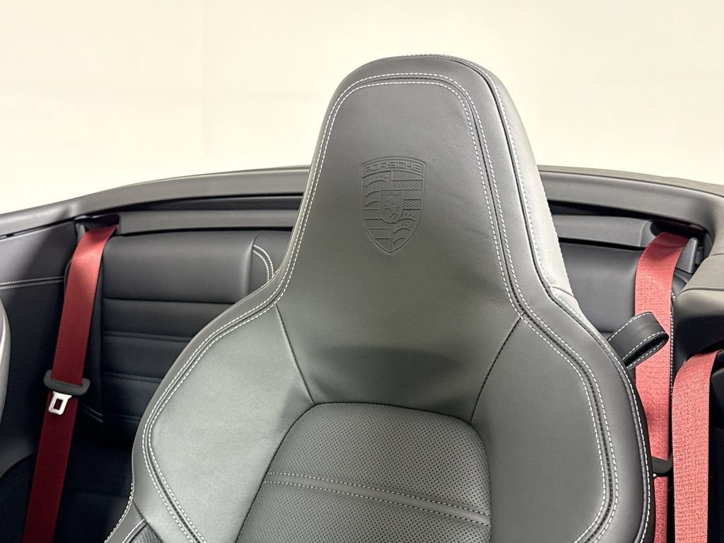 Certified 2026 Porsche 911 Carrera S RWD image 26