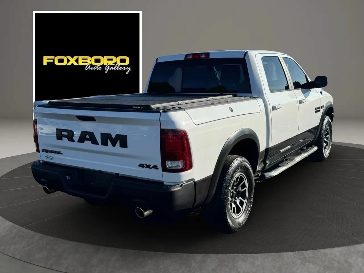 Used 2017 RAM 1500 Rebel w/ Luxury Group AWD/4WD image 5