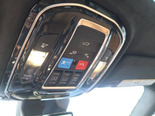 Used 2024 Jeep Grand Cherokee L Summit image 38