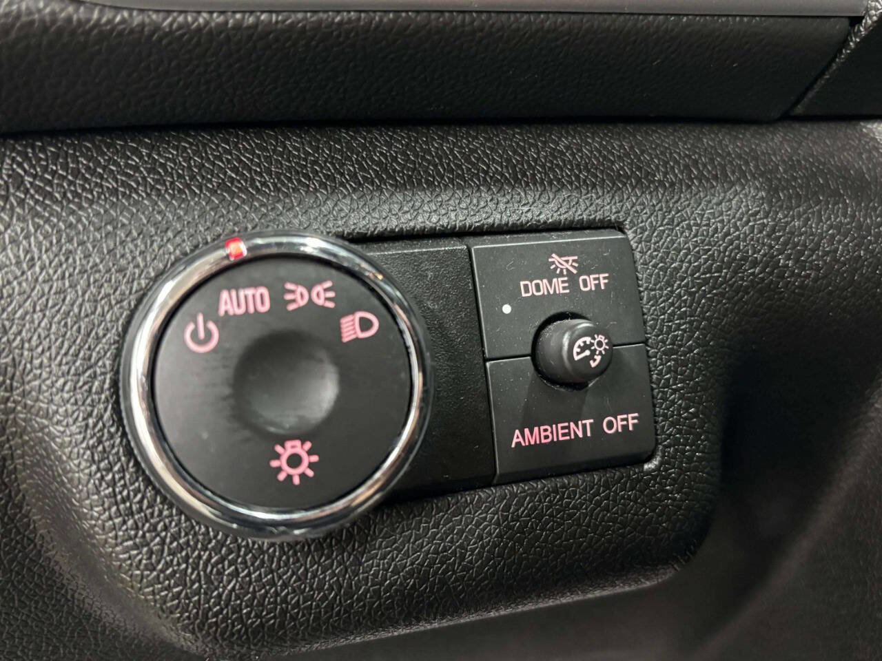 Used 2016 GMC Acadia SLE FWD image 30