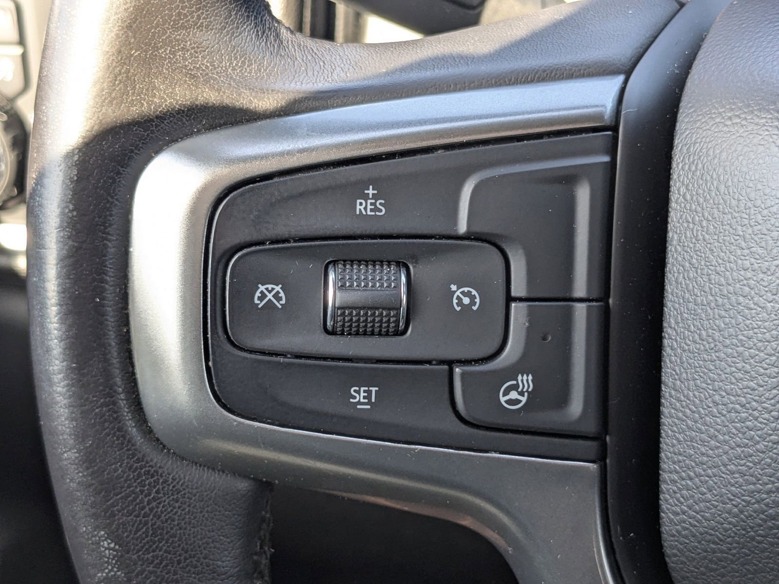 Used 2019 Chevrolet Silverado 1500 LT w/ All-Star Edition image 27