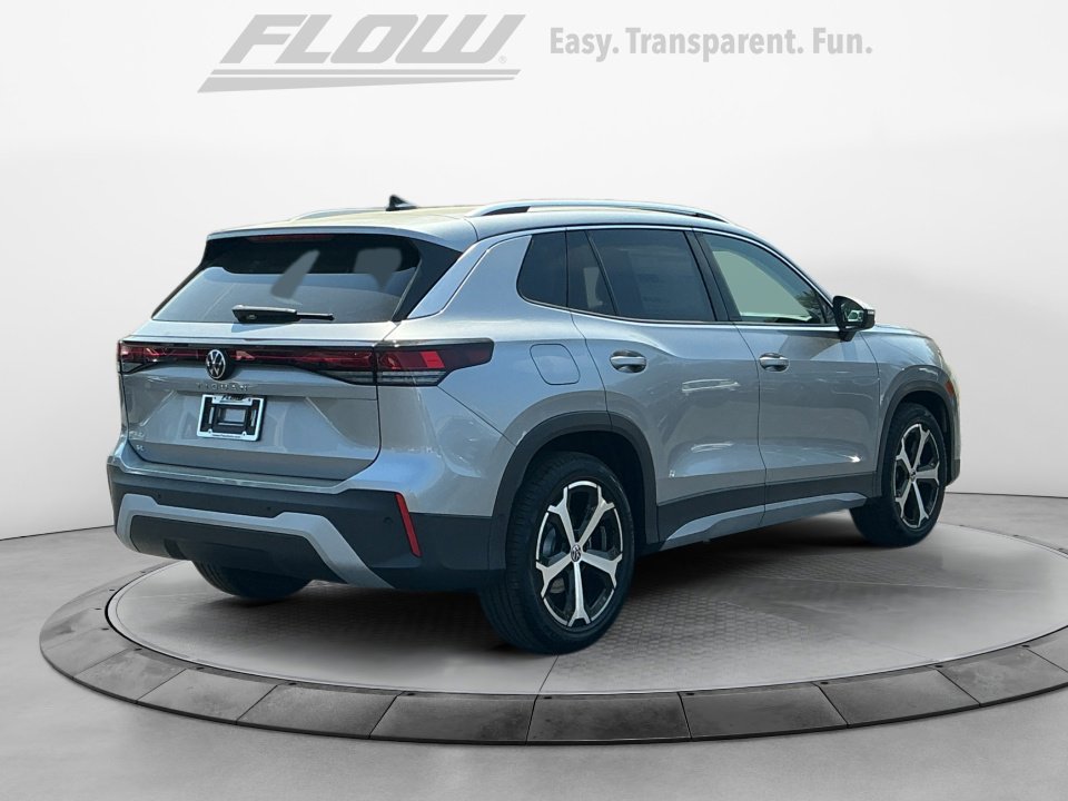 New 2026 Volkswagen Tiguan SE FWD image 7