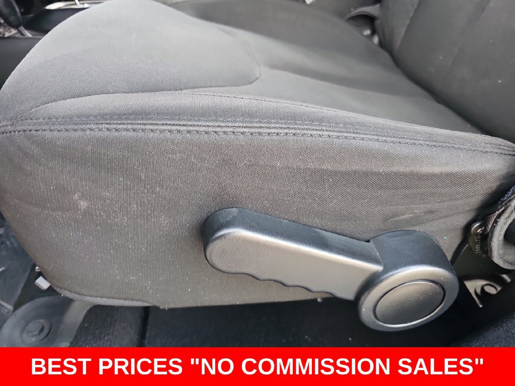 Used 2016 Jeep Wrangler Unlimited Sport w/ Connectivity Group AWD/4WD image 28