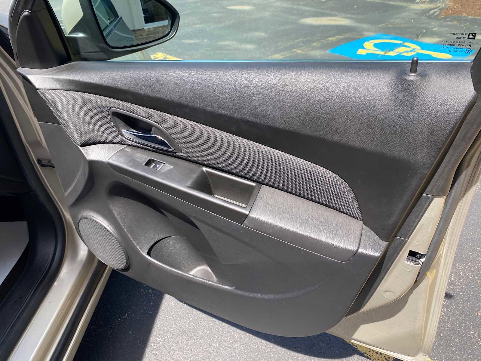 Used 2013 Chevrolet Cruze LT FWD image 27